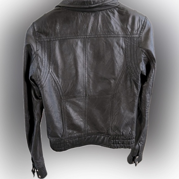 EUC! - ZARA Lightweight Genuine Leather Zip-Up Black Jacket. Size Small. - Picture 2 of 6